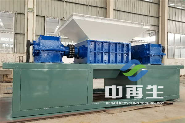 廢鋁撕碎機(jī)操作簡單自動化