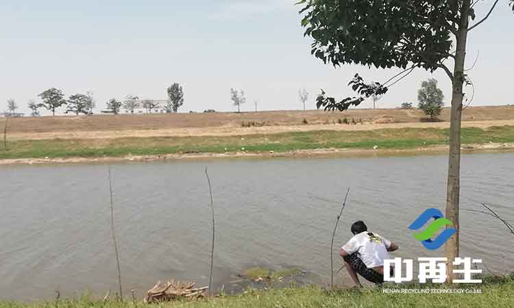 我國生活垃圾產業規模逐步擴大，區域性集散市場初步形成，技術水平有所提高。